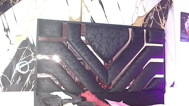 antonella rosecs online show from November 2025 04:46:01 AM