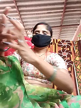 Snapshot of Rajni_chauhan chatting on November 2025 09:46:02 AM Rajni chauhan online show from November 2025 09:46:02 AM