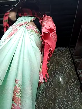 Snapshot of Rajni_chauhan chatting on November 2025 05:23:01 PM Rajni chauhan online show from November 2025 05:23:01 PM