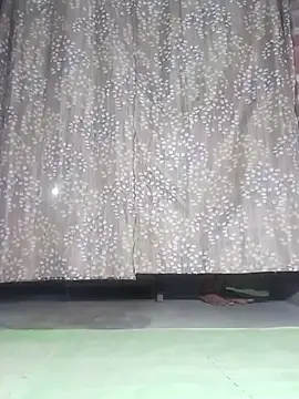 Snapshot of Rajni_chauhan chatting on November 2025 03:23:01 PM Rajni chauhan online show from November 2025 03:23:01 PM