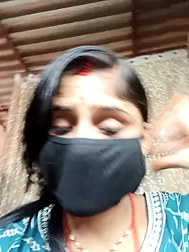 Snapshot of Rajni_chauhan chatting on November 2025 10:40:02 AM Rajni chauhan online show from November 2025 10:40:02 AM