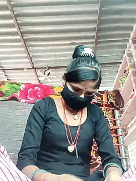 Snapshot of Rajni_chauhan chatting on November 2025 06:18:02 AM Rajni chauhan online show from November 2025 06:18:02 AM