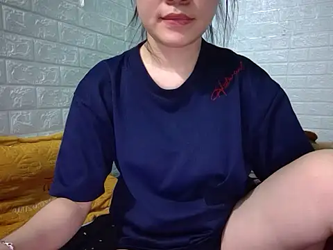 Baby 2k2 online show from October 2025 01:11:02 PM