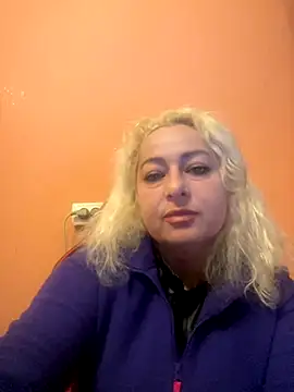 LunaStar3355 online show from October 2025 11:20:01 AM