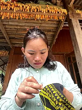 Snapshot of Saomai25 chatting on November 2025 06:28:02 AM Saomai25 online show from November 2025 06:28:02 AM