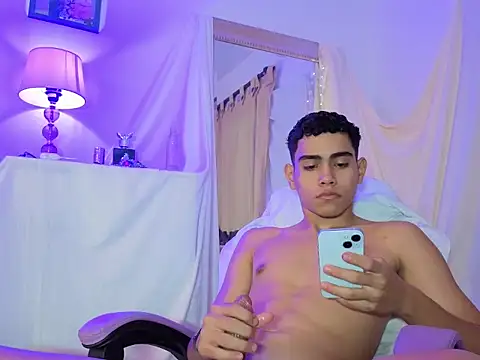 Yamilk101 online show from January 2026 12:59:01 AM