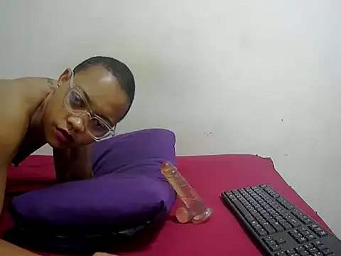 JuicyAssxx online show from October 2025 09:19:02 AM