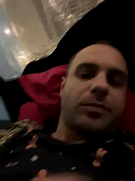 AndyLynn online show from November 2025 03:45:01 PM