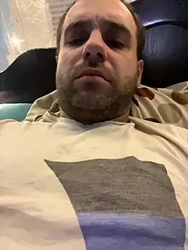 AndyLynn online show from October 2025 06:41:02 PM