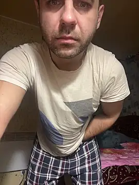 AndyLynn online show from November 2025 03:54:01 AM