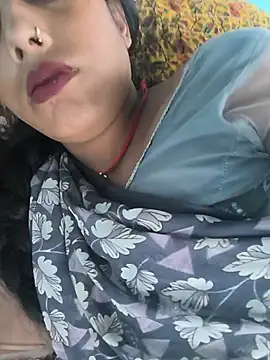 Snapshot of Ragni_bhargav chatting on July 2026 07:49:01 AM Ragni bhargav online show from July 2026 07:49:01 AM