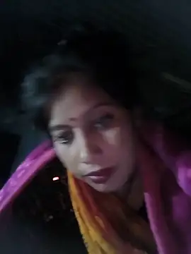 Snapshot of Ragni_bhargav chatting on June 2026 09:05:01 PM Ragni bhargav online show from June 2026 09:05:01 PM