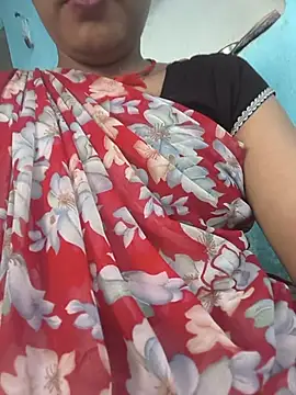 Snapshot of Ragni_bhargav chatting on July 2026 01:07:02 PM Ragni bhargav online show from July 2026 01:07:02 PM