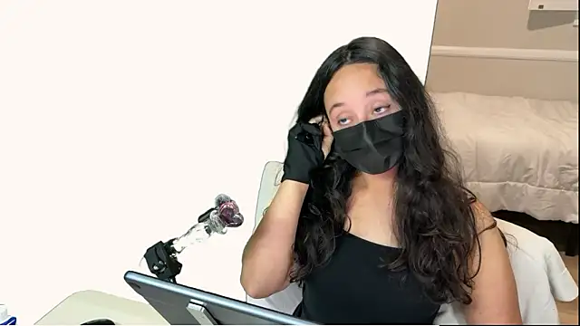 WinnieRin online show from December 2025 03:18:02 AM