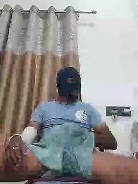 Mysterious Prince online show from November 2025 05:35:02 PM