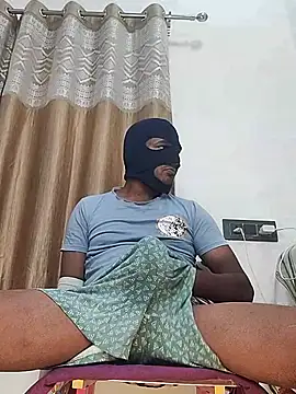 Mysterious Prince online show from November 2025 05:45:02 PM