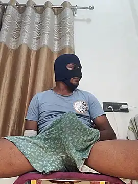 Mysterious Prince online show from November 2025 05:35:02 PM