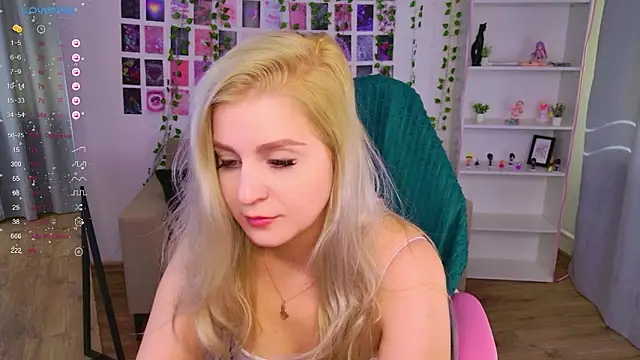 cold blondie online show from March 2026 07:19:02 AM