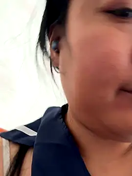 aini-maili online show from October 2025 03:59:02 AM