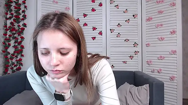 evaa here  online show from November 2025 08:35:02 AM