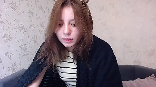 evaa here  online show from November 2025 07:57:01 AM