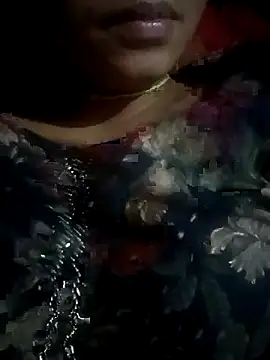 Snapshot of diksha--s chatting on May 2026 04:59:05 PM diksha--s online show from May 2026 04:59:05 PM