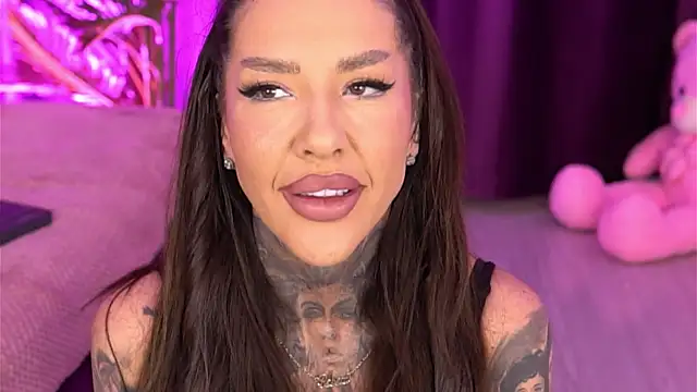 ScarletNoir online show from November 2025 06:28:01 AM