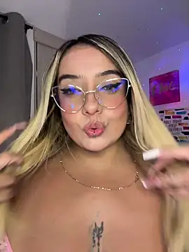  Ninasanz online show from April 2026 02:24:02 AM