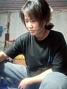Snapshot of Lin-a- chatting on October 2025 04:57:02 AM Lin-a- online show from October 2025 04:57:02 AM