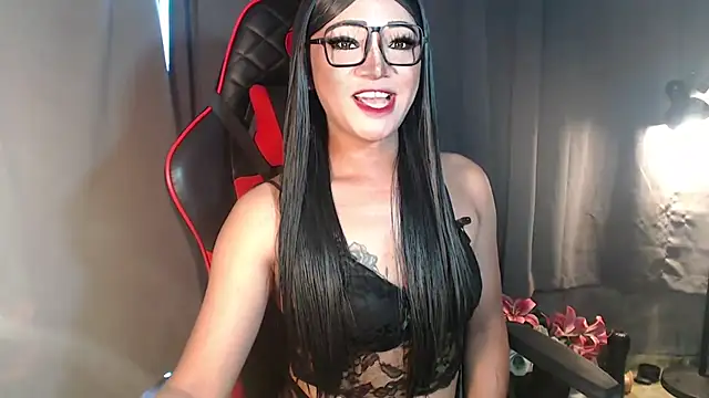 smokeprincess online show from November 2025 05:50:02 PM