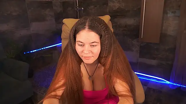 Snapshot of QueenEvieX chatting on November 2025 04:17:01 PM QueenEvieX online show from November 2025 04:17:01 PM