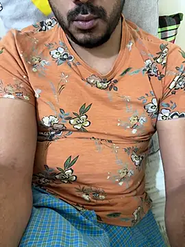 Handsome8677 online show from November 2025 11:10:02 PM