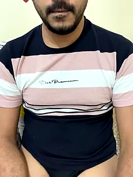 Handsome8677 online show from November 2025 09:02:01 AM