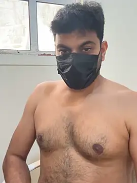 Handsome8677 online show from May 2026 11:46:02 AM