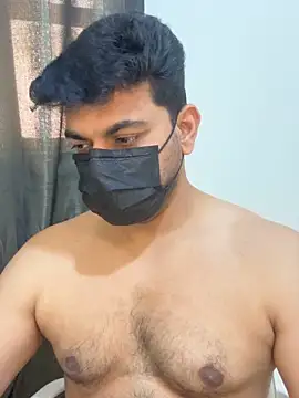 Handsome8677 online show from May 2026 07:29:05 AM