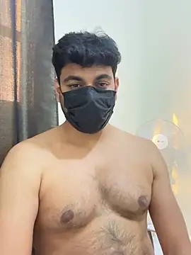 Handsome8677 online show from May 2026 01:30:01 PM
