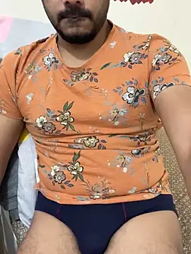 Handsome8677 online show from November 2025 08:24:01 AM