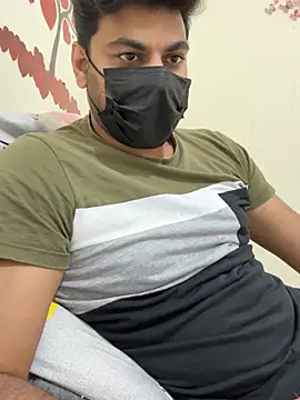 Snapshot of Handsome8677 chatting on January 2026 07:37:01 AM Handsome8677 online show from January 2026 07:37:01 AM