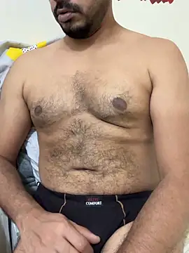 Snapshot of Handsome8677 chatting on December 2025 11:15:01 AM Handsome8677 online show from December 2025 11:15:01 AM