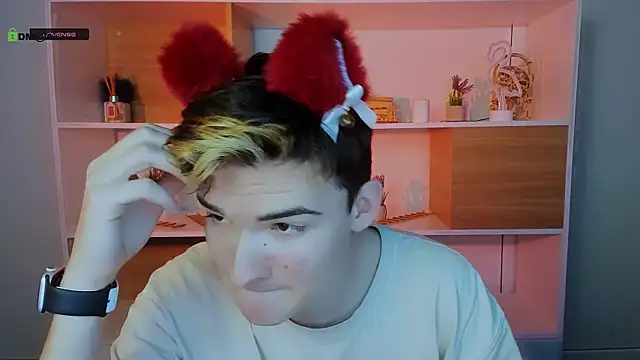 jordi ser online show from December 2025 07:26:02 PM