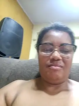 Pessoa54 online show from November 2025 06:22:02 PM