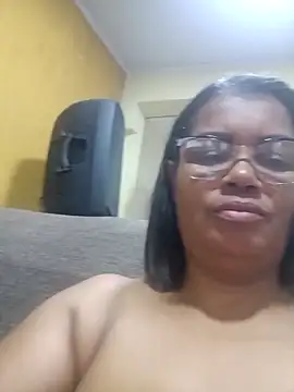 Pessoa54 online show from December 2025 12:40:02 PM