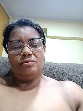 Pessoa54 online show from November 2025 04:22:01 PM