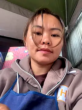 Snapshot of panda-bae chatting on October 2025 03:09:01 AM panda-bae online show from October 2025 03:09:01 AM
