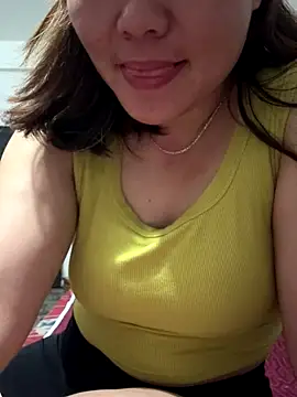 panda-bae online show from November 2025 10:47:01 PM