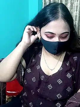 Snapshot of Porimoni22 chatting on February 2026 11:18:02 PM Porimoni22 online show from February 2026 11:18:02 PM