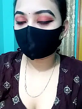 Snapshot of Porimoni22 chatting on February 2026 07:45:02 PM Porimoni22 online show from February 2026 07:45:02 PM