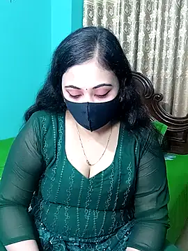 Snapshot of Porimoni22 chatting on February 2026 09:03:01 PM Porimoni22 online show from February 2026 09:03:01 PM