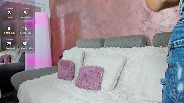 InnesKay online show from October 2025 06:56:01 AM