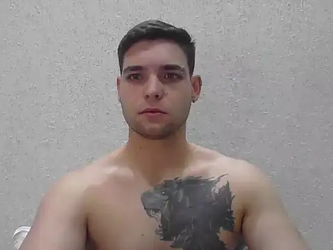Zure-xxx online show from May 2026 10:05:01 PM